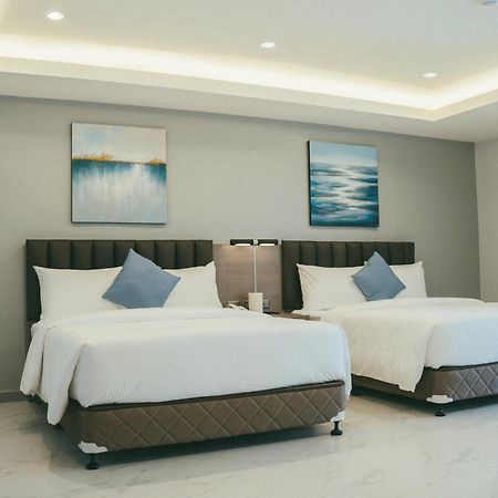 Ns Royal Hotel Cebu Εξωτερικό φωτογραφία